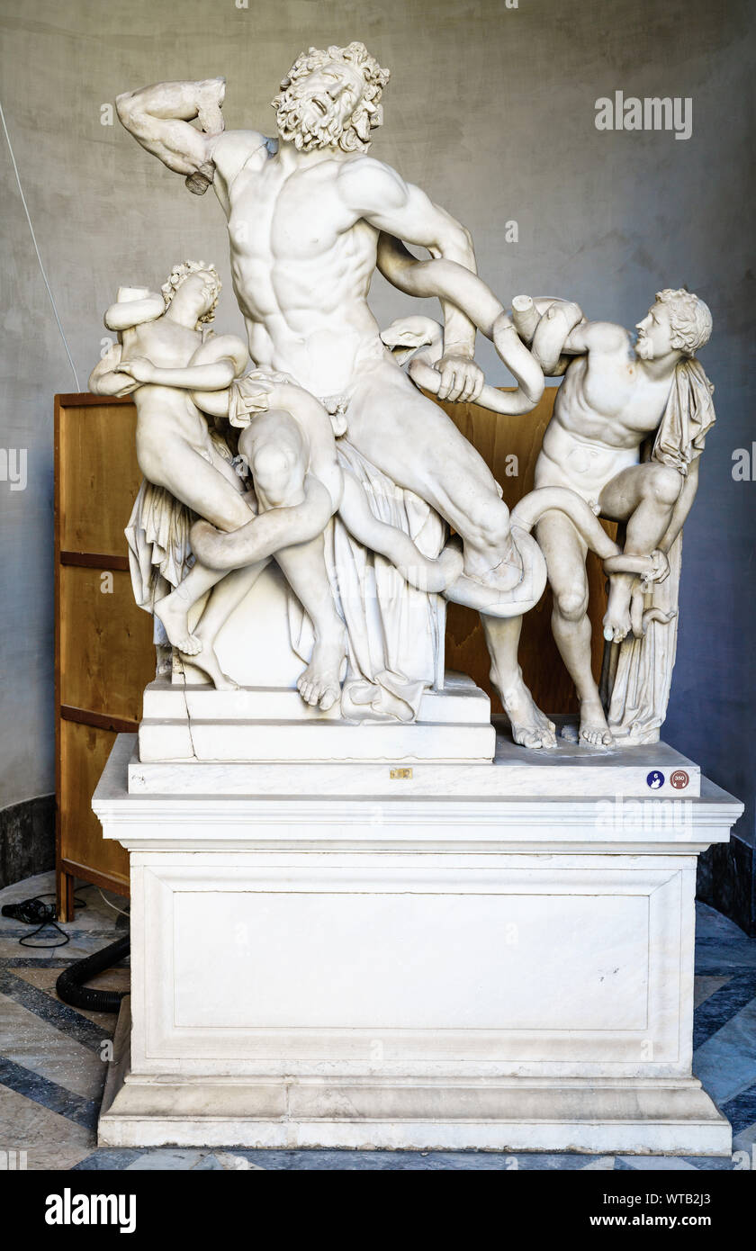 Vatican, Rome, Italie, le 19 octobre 2018 : statue en marbre de Laocoon et ses fils au Musée du Vatican, Italie Banque D'Images