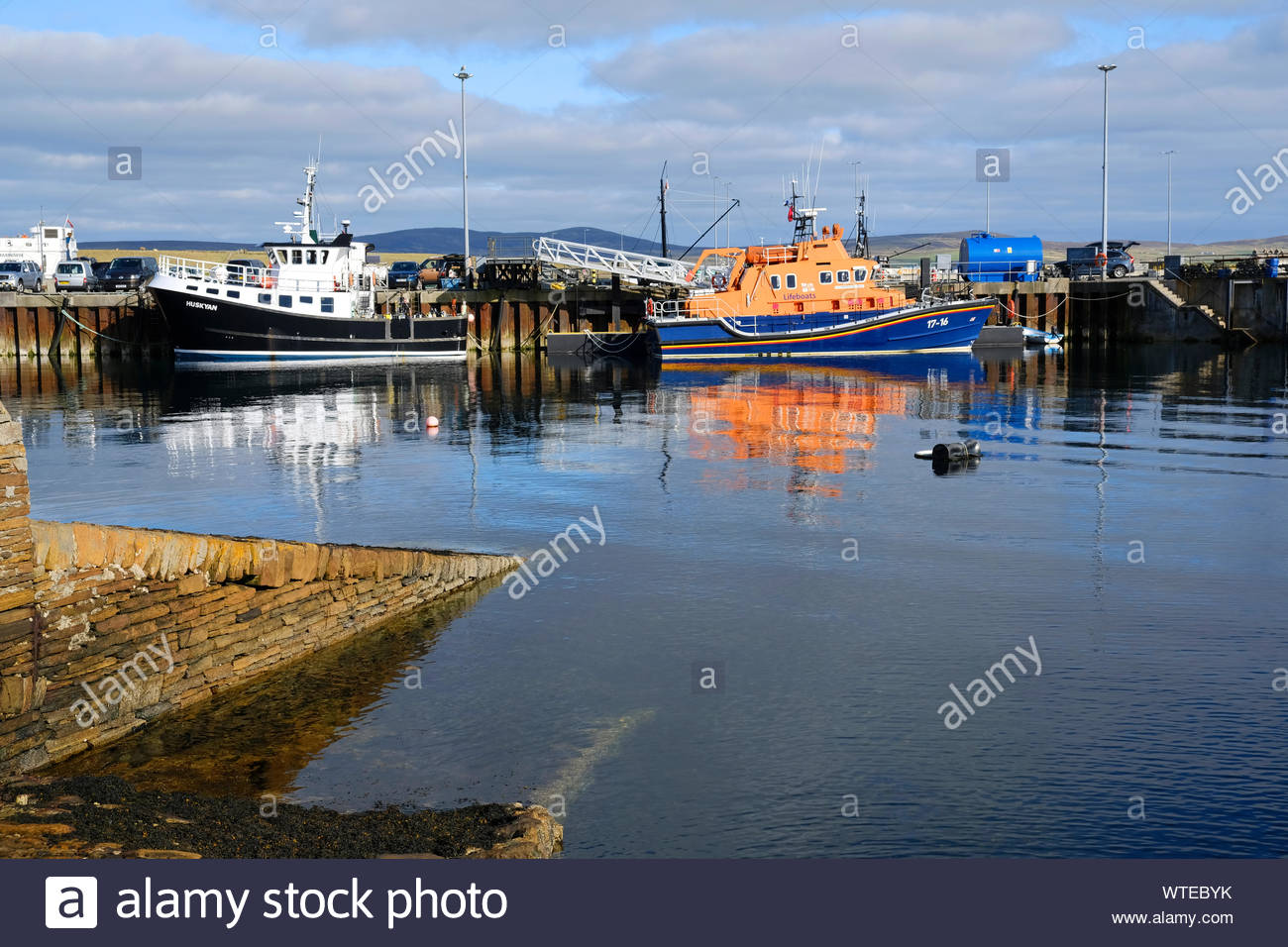 Le port de Stromness, Orkney, Scotland continentale Banque D'Images