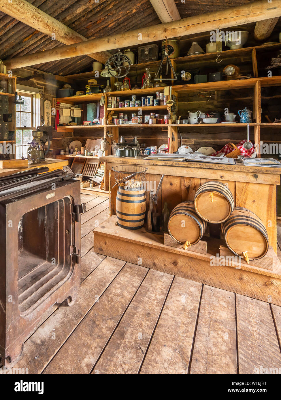 À l'intérieur du magasin Jarvie, John Jarvie propriété historique, Browns Park, Utah. Banque D'Images