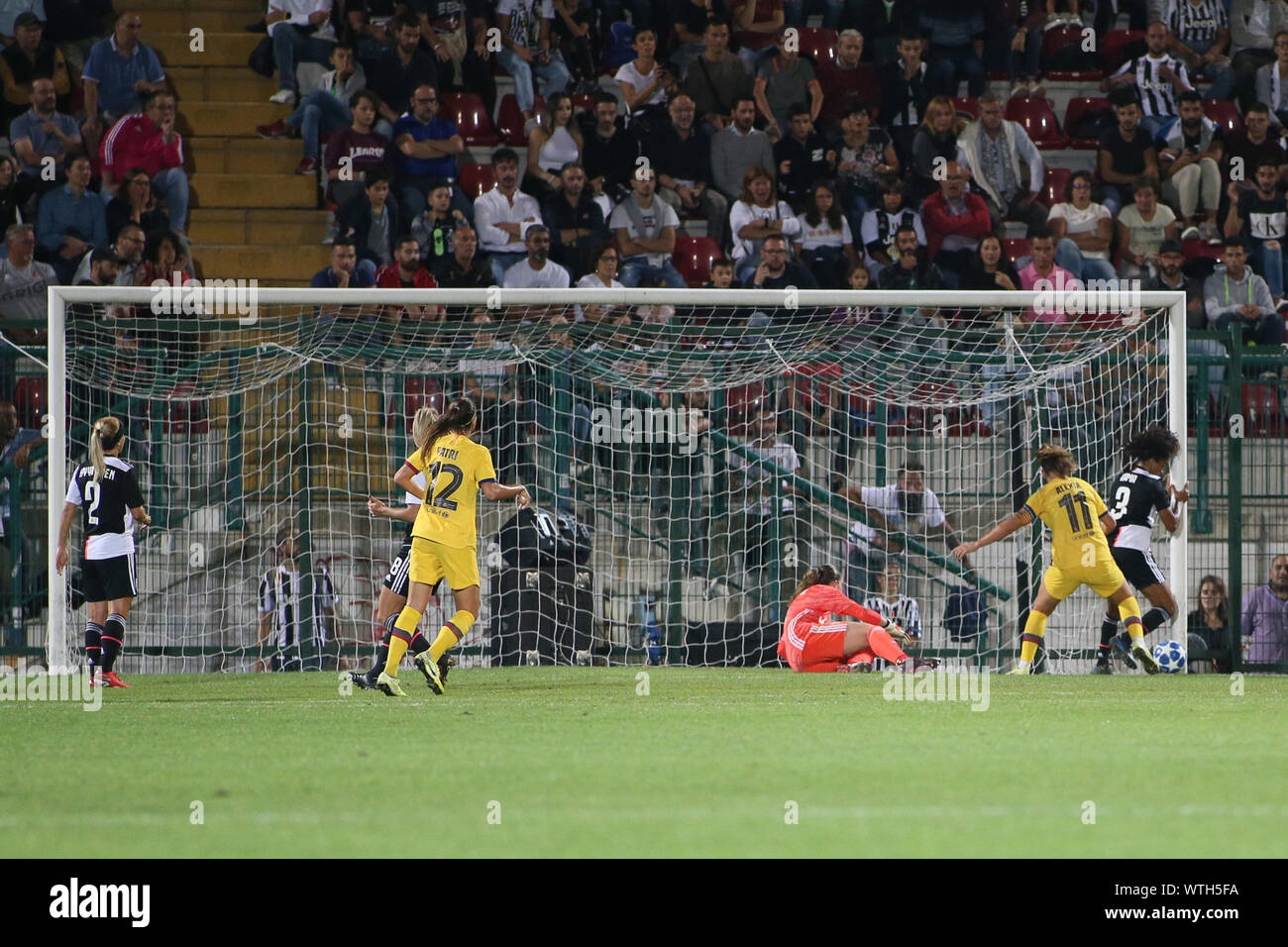 Alessandria, Italie, 11 septembre 2019, LES FEMMES DE LA LIGUE DES CHAMPIONS CALCIO 2019/2020 ALESSANDRIA, 11/09/2019 - JUVENTUS VS BARCELLONA GOL DE BARCELONE pendant les femmes vs Juventus Barcellona - Ligue des Champions - Football Femmes Crédit : LPS/Claudio Benedetto/Alamy Live News Banque D'Images