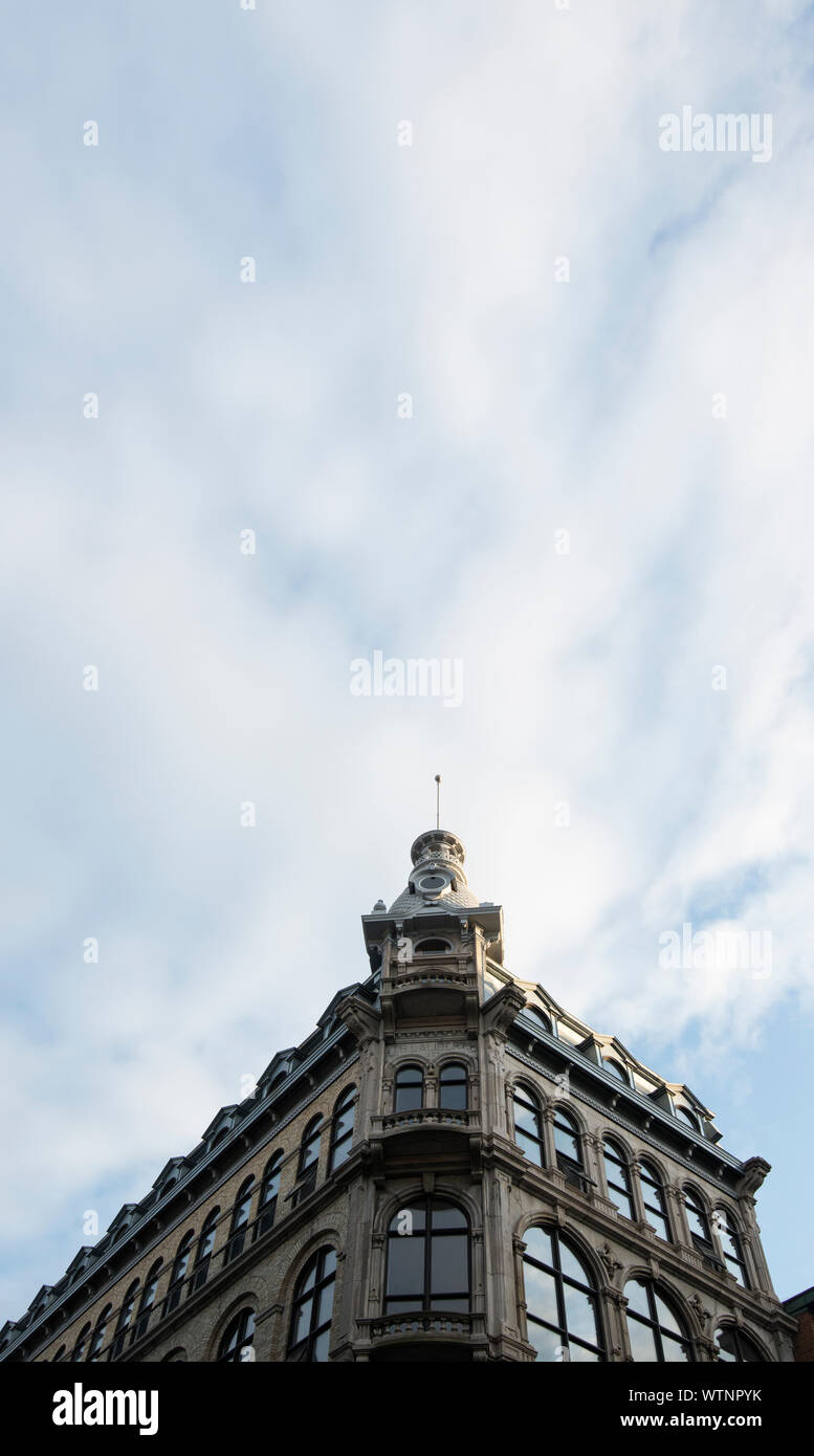 Laliberté store bâtiment dans le quartier Saint-Roch sur la rue Saint-Joseph à Québec, CA. Banque D'Images