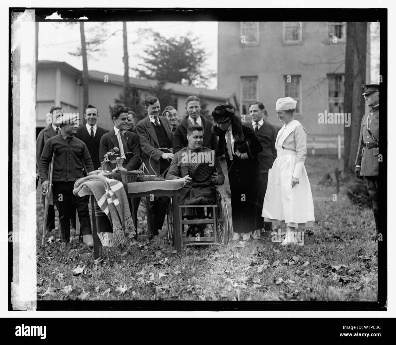 Mme Coolidge au Walter Reed, [23/12] Banque D'Images