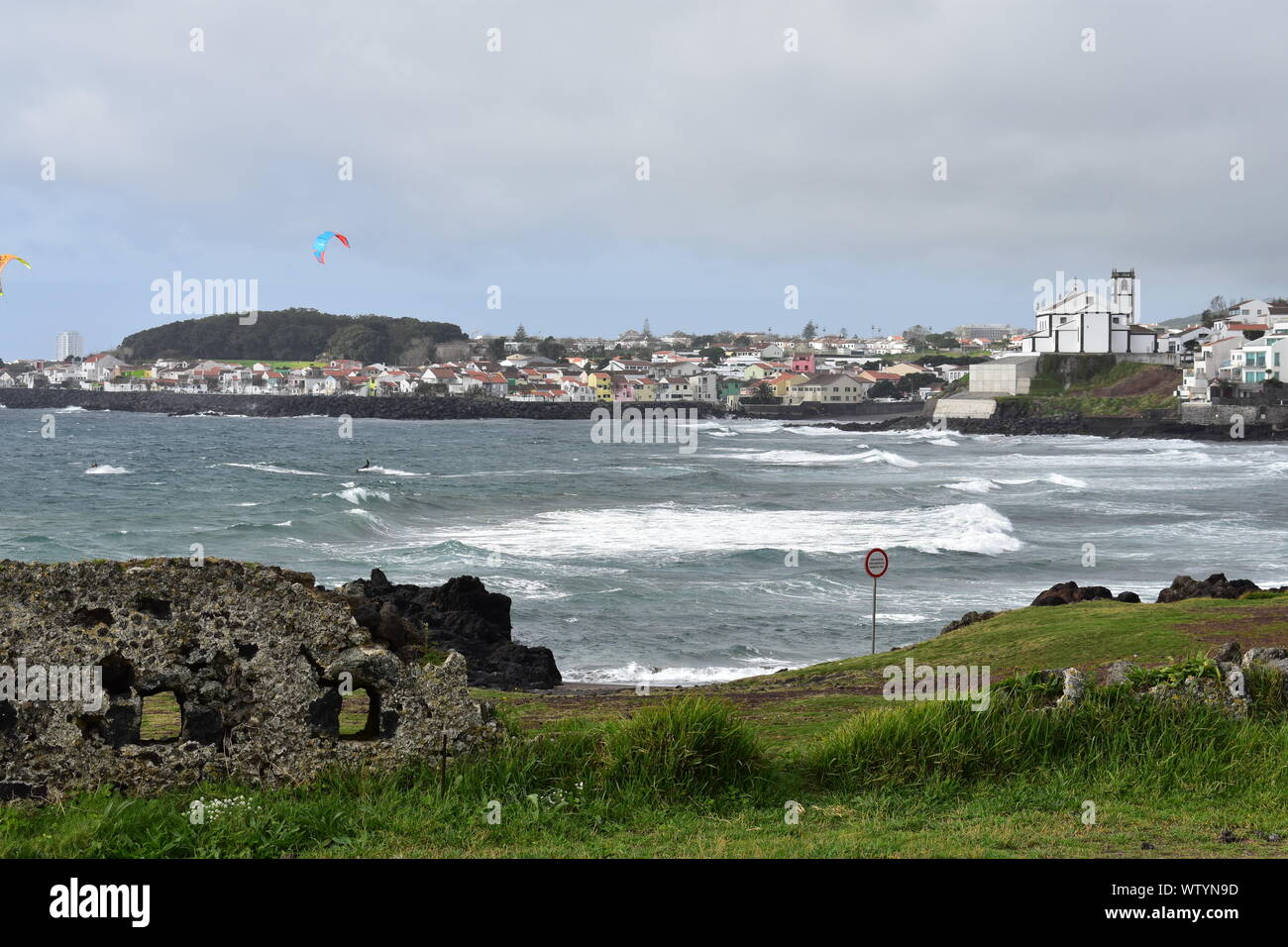 Côte près de Pópulo, Açores Banque D'Images