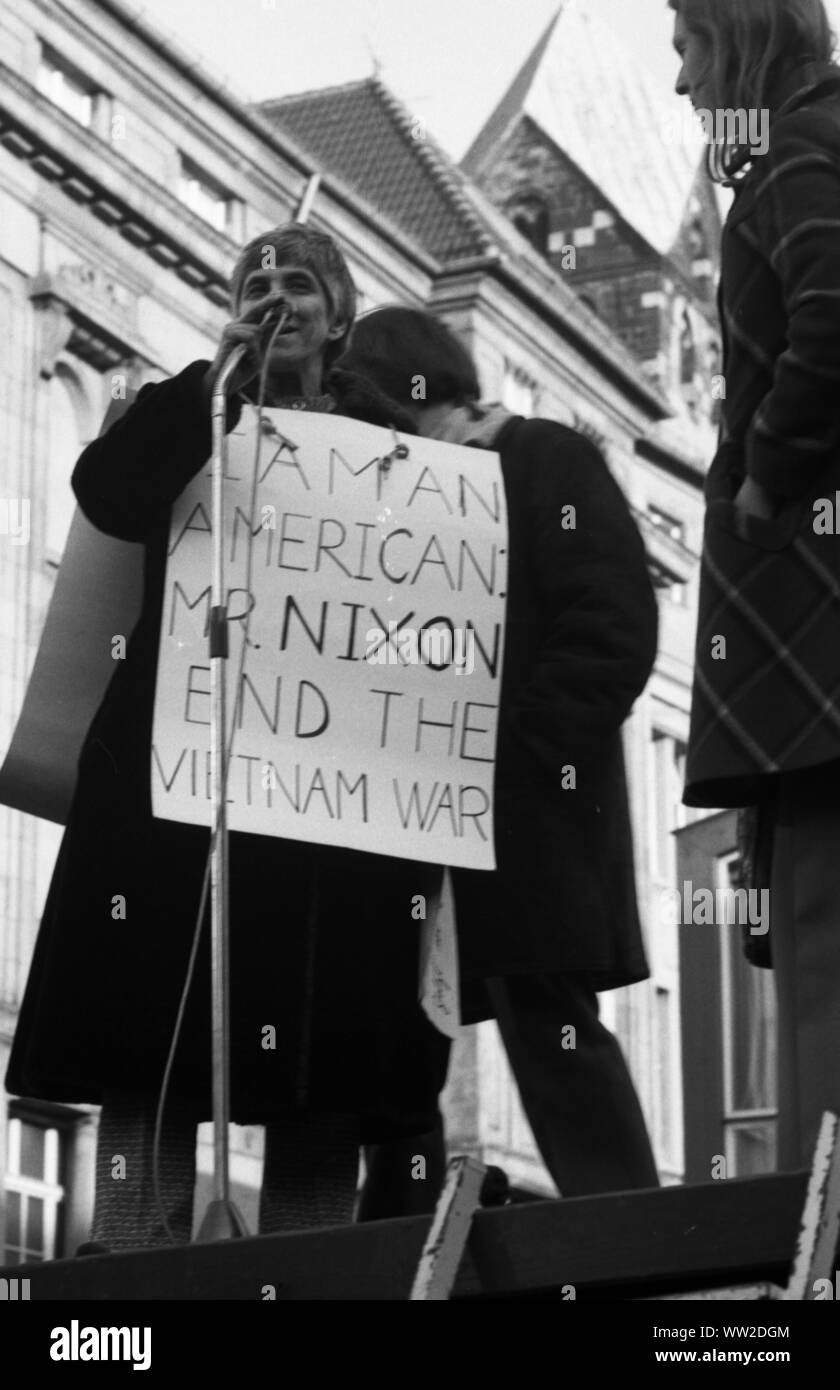 À la suite d'un congrès pour la liberté et la solidarité pour l'Angola, la Guinée Bissau, Mazambique et au Vietnam le 13 janvier 1973 une manifestation a eu lieu dans le centre-ville de Dortmund. Dans le monde d'utilisation | Banque D'Images