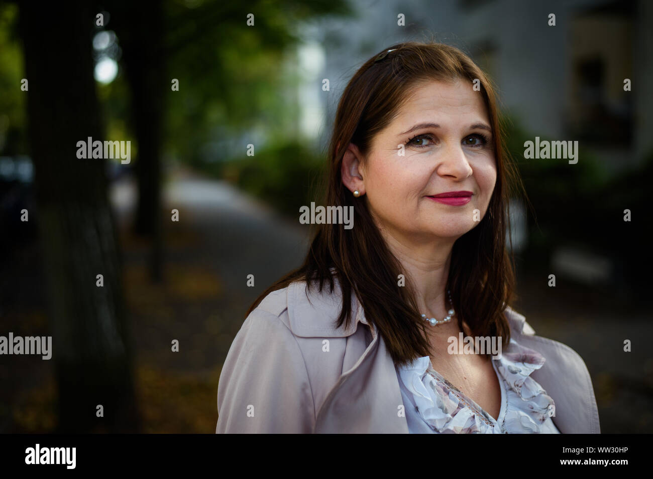 Berlin, Allemagne. Sep 12, 2019. Katharina Bergmann, témoin contemporain. Katharina Bergmann n'a pas connu l'escalade de la situation à l'ambassade. Elle appartient à l'intention des réfugiés dans la phase antérieure de l'année de bouleversements. Deux tentatives d'atteindre l'ouest via la Hongrie l'échec. Credit : Gregor Fischer/dpa/Alamy Live News Banque D'Images