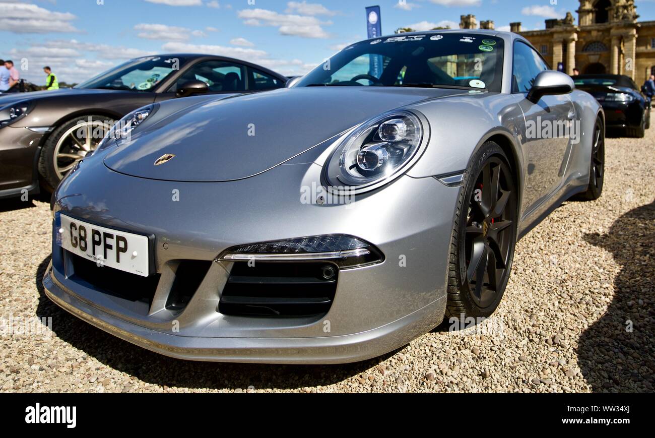 Porsche 911 carrera GTS S-A exposé au concours d'elégance à Blenheim Palace, le 8 septembre 2019 Banque D'Images