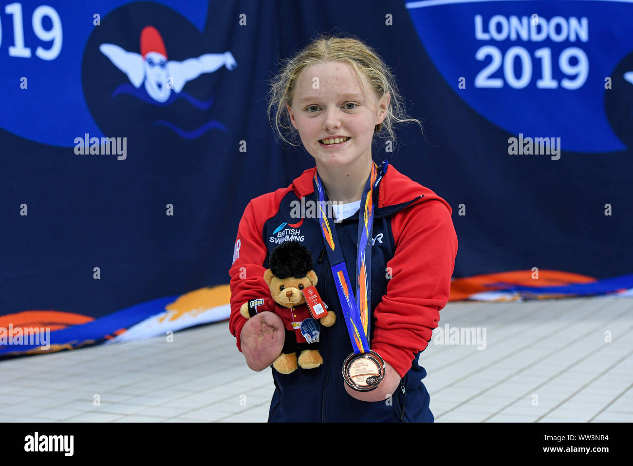 Londres, Royaume-Uni. 12 Sep, 2019. Challis Ellie de Grande-Bretagne a remporté l'argent à concurrence 50m dos finale S3 pendant quatre jours de 2019 aux Championnats du monde de natation Para Allianz à Londres Natation Centre le jeudi 12 septembre 2019. Londres en Angleterre. Credit : Taka G Wu/Alamy Live News Banque D'Images