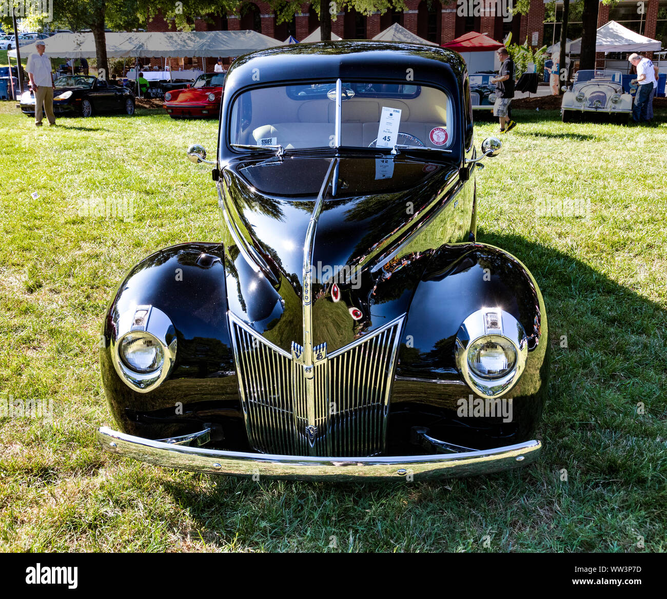 HICKORY, NC, USA-7 sept 2019 : 1940 Ford Coupe à une antique auto show. Banque D'Images