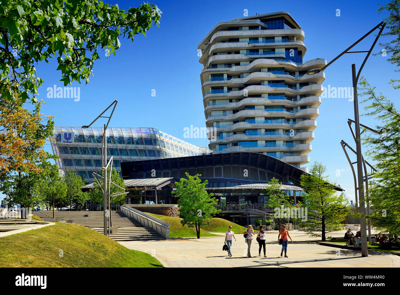 Siège d'Unilever et Marco Polo Tour à la plage quai dans le HafenCity de Hambourg, Allemagne, Europe Banque D'Images