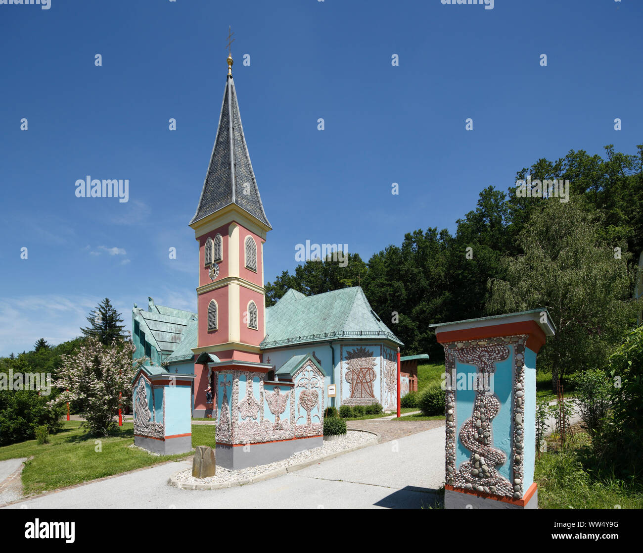 Église paroissiale Saint Jakob, conçu par Ernst Fuchs, Thal près de Graz, en Styrie, Autriche Banque D'Images