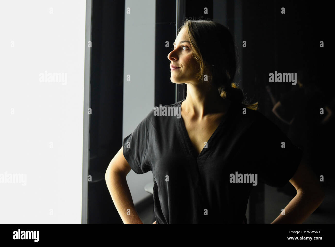 Londres, Royaume-Uni. 13 septembre 2019. Un membre du personnel par 'Avalanche' Matthew McCormick sur l'affichage à la V&A Museum dans le cadre du London Design Festival. Le festival, qui en est à sa 17e année, comprend des installations à travers la capitale et exécute 14 au 22 septembre 2019. Crédit : Stephen Chung / Alamy Live News Banque D'Images