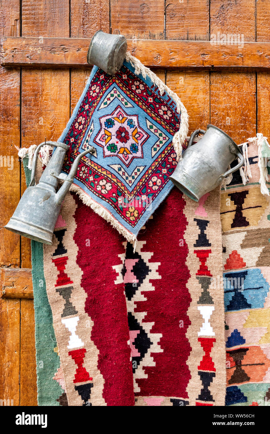 L'artisanat traditionnel en exposition à Lahij, Azerbaïdjan Banque D'Images