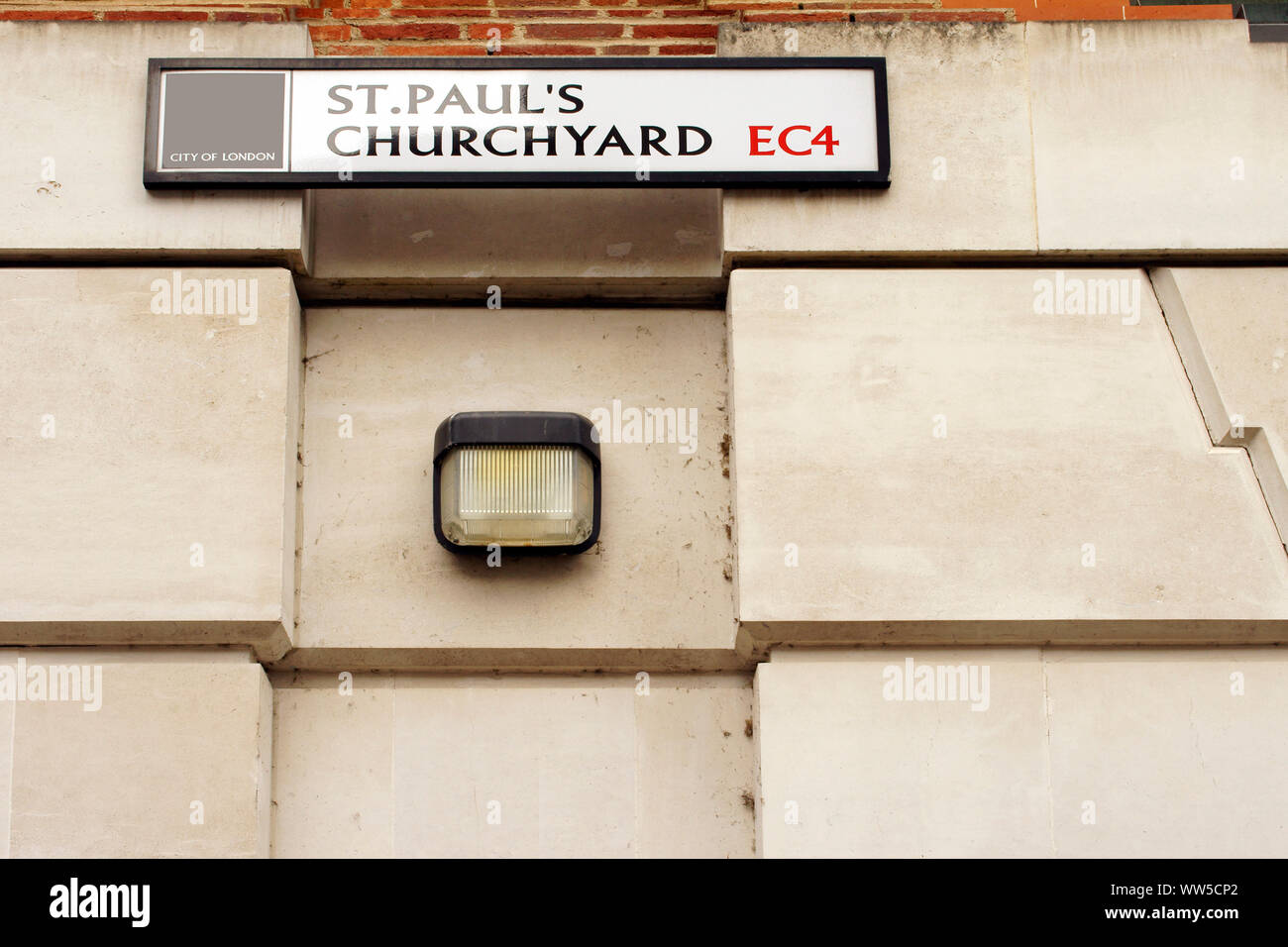 Un signe de l'église St Paul sur le mur d'un bâtiment, Banque D'Images