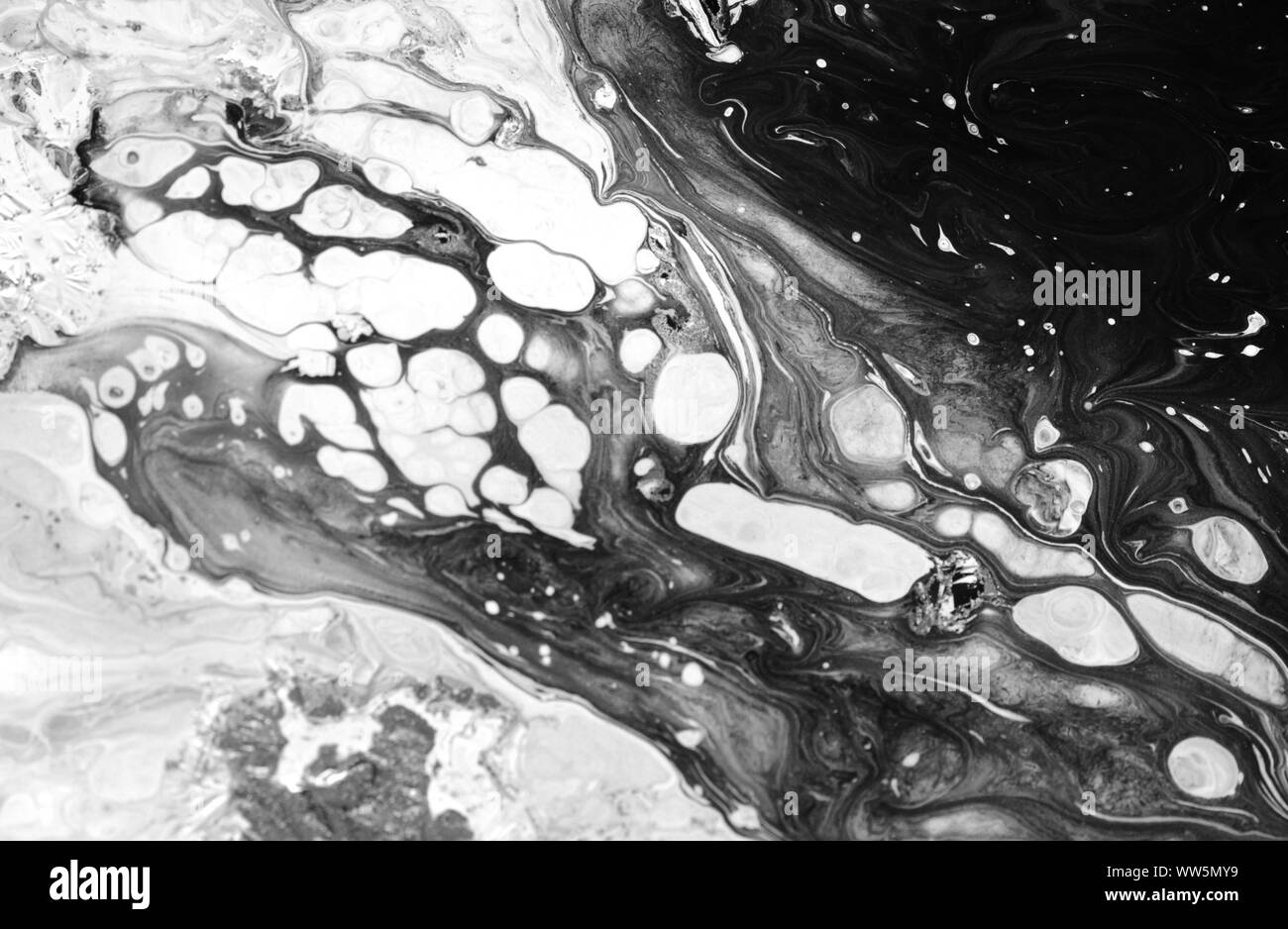 L'article fluide Abstract background ondulées ou texture. Les lignes en zigzag blanc et bleu avec des particules d'or. Banque D'Images