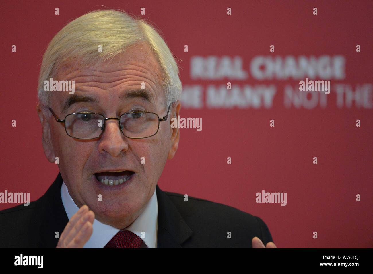 Glasgow, Royaume-Uni. 13 Sept 2019.Photo : Lesley Laird MP - Shadow Secrétaire d'État pour l'Écosse.. Leader travailliste écossais Richard Leonard et du travail de l'ombre du Chancelier John McDonnell prononcera des discours sur leurs plans pour redistribuer le pouvoir et la richesse et comment l'arrivée d'un gouvernement pour offrir du travail politiques de transformation radicale de l'économie écossaise. Crédit : Colin Fisher/Alamy Live News Banque D'Images