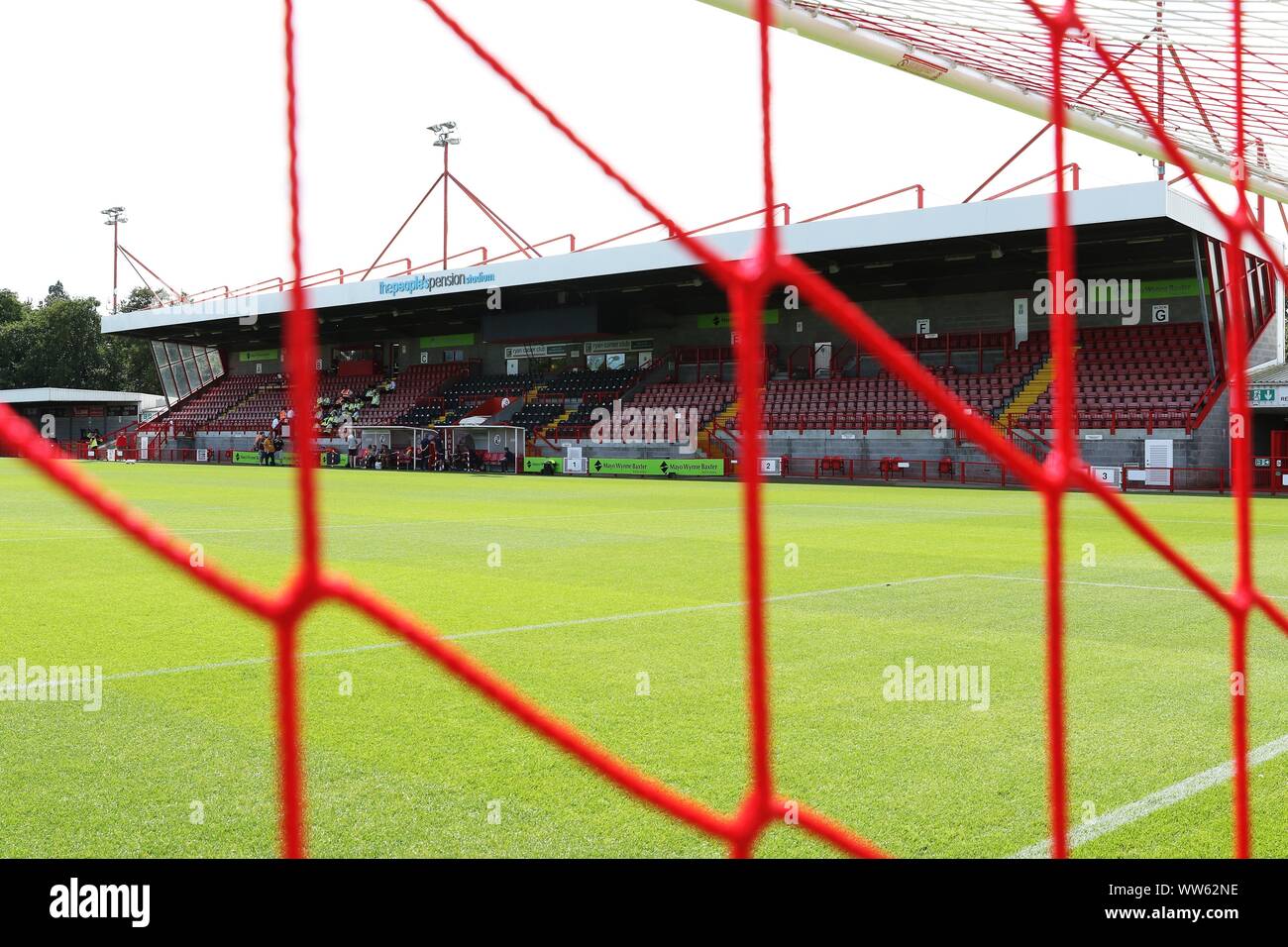 Crawley Town FC v Cheltenham Town FC à la pension Stadium (Sky Bet League deux - 31 août 2019) - La photo du stade de pension b Banque D'Images