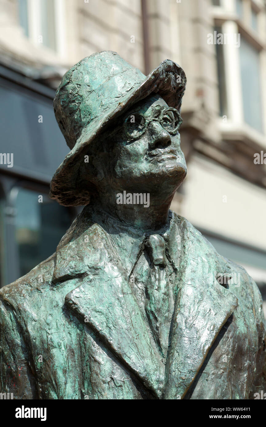Statue de James Joyce, North Earl Street, Dublin, Irlande Banque D'Images