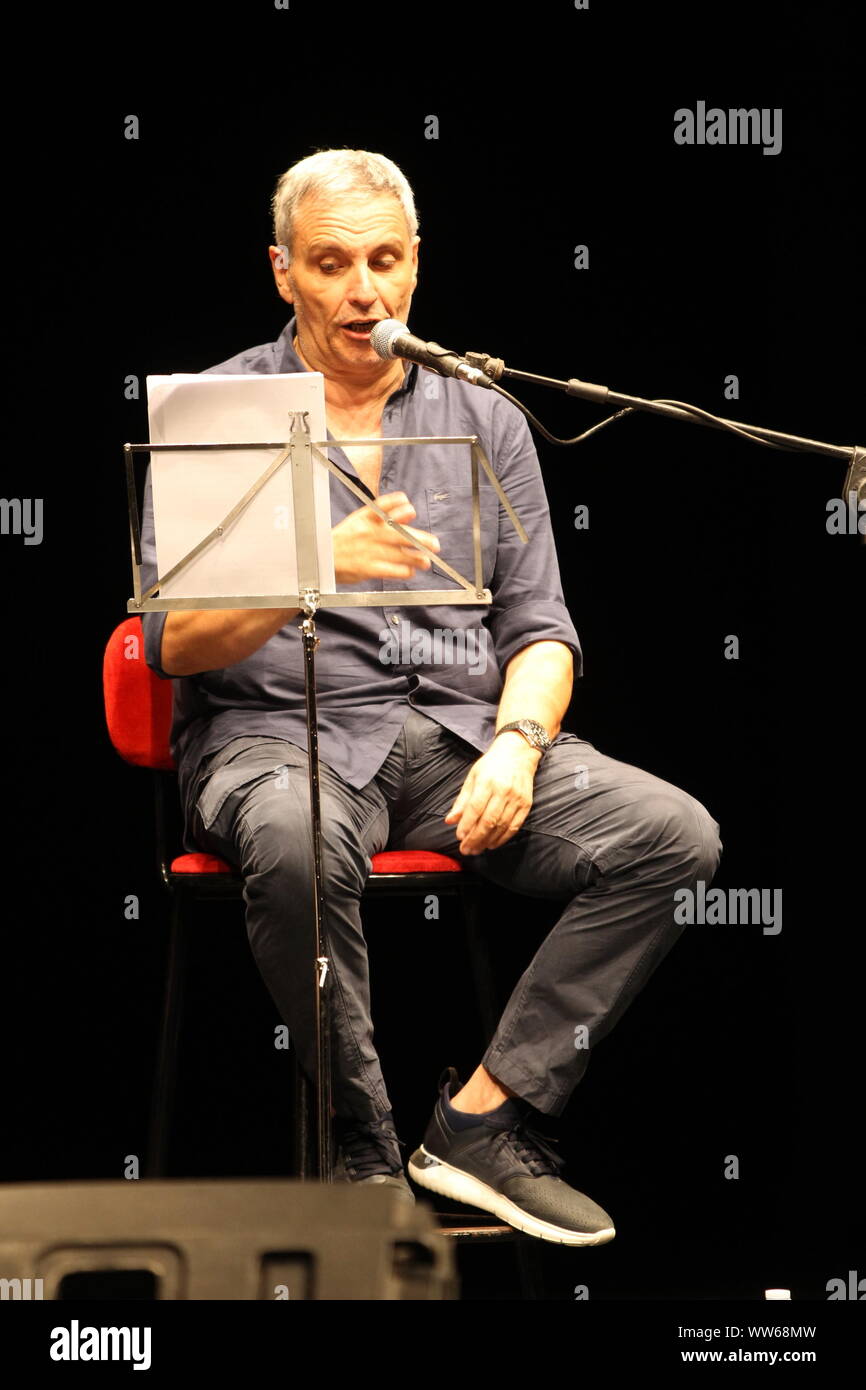 Napoli, Italie. Sep 12, 2019. Maurizio De Giovanni assister à son dernier livre intitulé "12 ROSE A SETTEMBRE'. Dans photo Maurizio De Giovanni (Photo par Salvatore Esposito/Pacific Press) Credit : Pacific Press Agency/Alamy Live News Banque D'Images