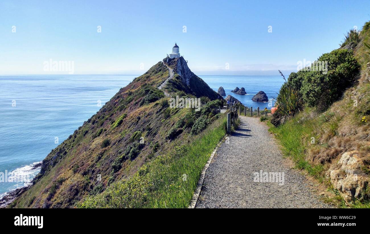 Nugget Point Lighthouse Point, Kakka, Nouvelle-Zélande Banque D'Images