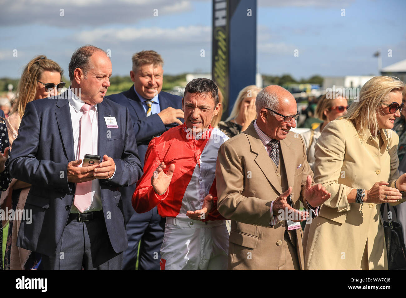 11 septembre 2019, l'Hippodrome de Doncaster, Doncaster, Angleterre ; William Hill St Leger Festival - DC Training & Development Services Ltd Leger Bug Day, 3:30 Leger Stakes Mondialiste Légendes classés ; Frankie Dettori avant la course Banque D'Images