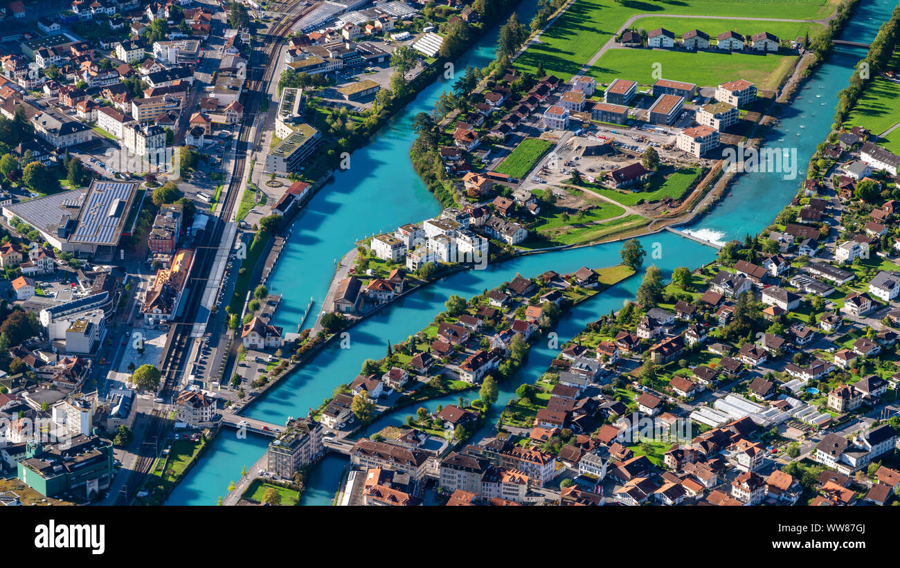 Interlaken, vue depuis le belvédère Harder Kulm, Alpes Bernoises, Suisse Banque D'Images