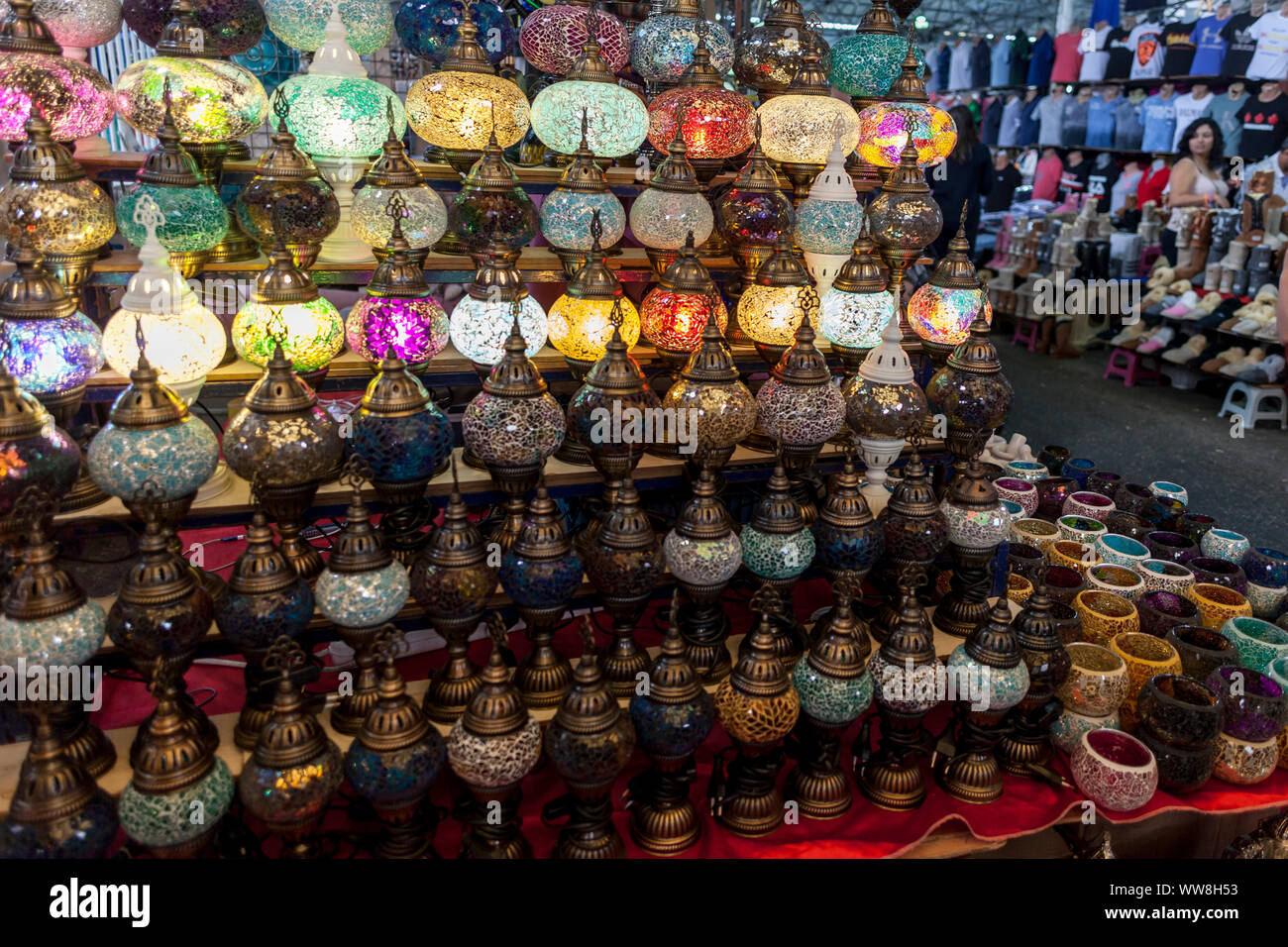 Collection de lampes orientales au stand, Bodrum, Turquie, Banque D'Images