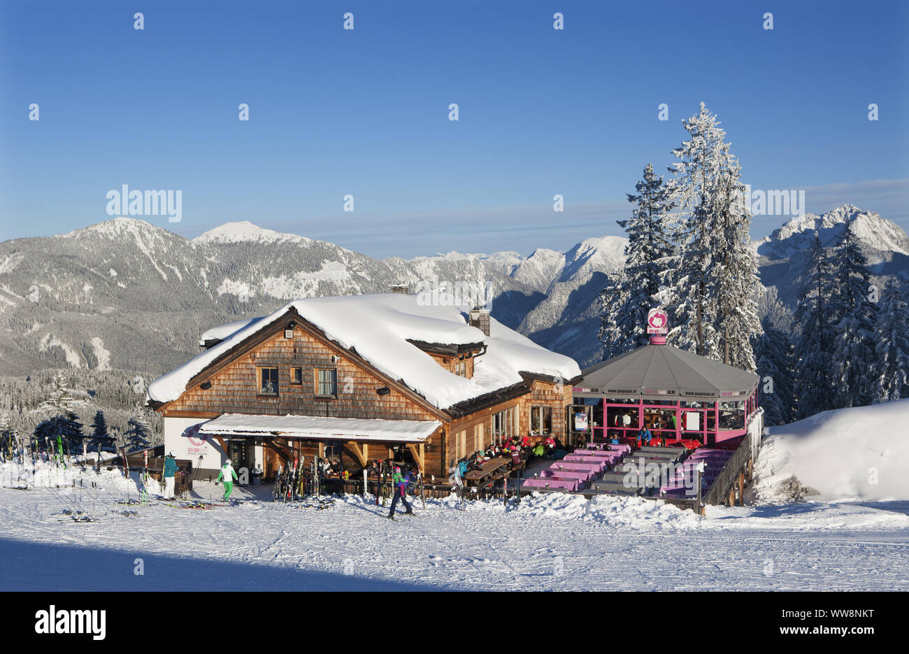 Sommet Hornspitz, vue d'Gosaualm, zone de ski de Dachstein West, région du Salzkammergut, Haute Autriche, Autriche Banque D'Images