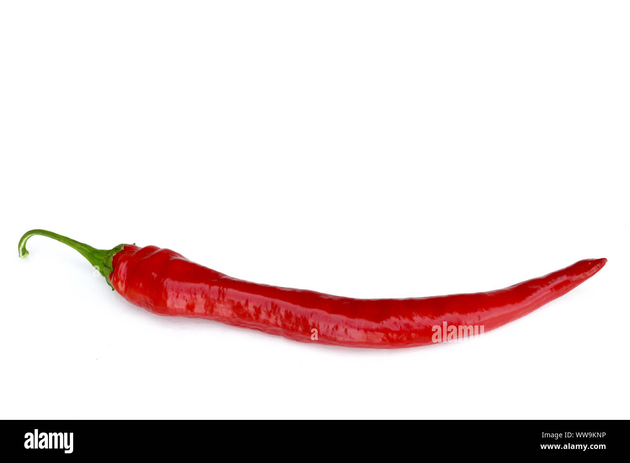 Piment rouge isolé sur fond blanc - Chili de arbora Banque D'Images