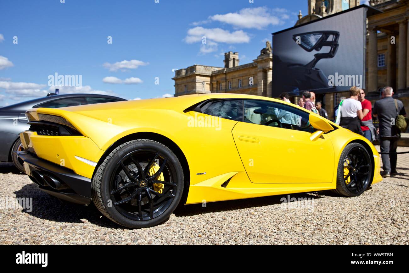 Lamborghini Huracán performante sur spectacle au Concours d'elégance à Blenheim Palace, le 8 septembre 2019 Banque D'Images