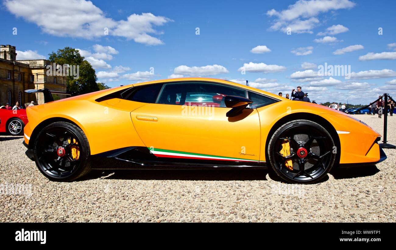 Lamborghini Huracán performante sur spectacle au Concours d'elégance à Blenheim Palace, le 8 septembre 2019 Banque D'Images