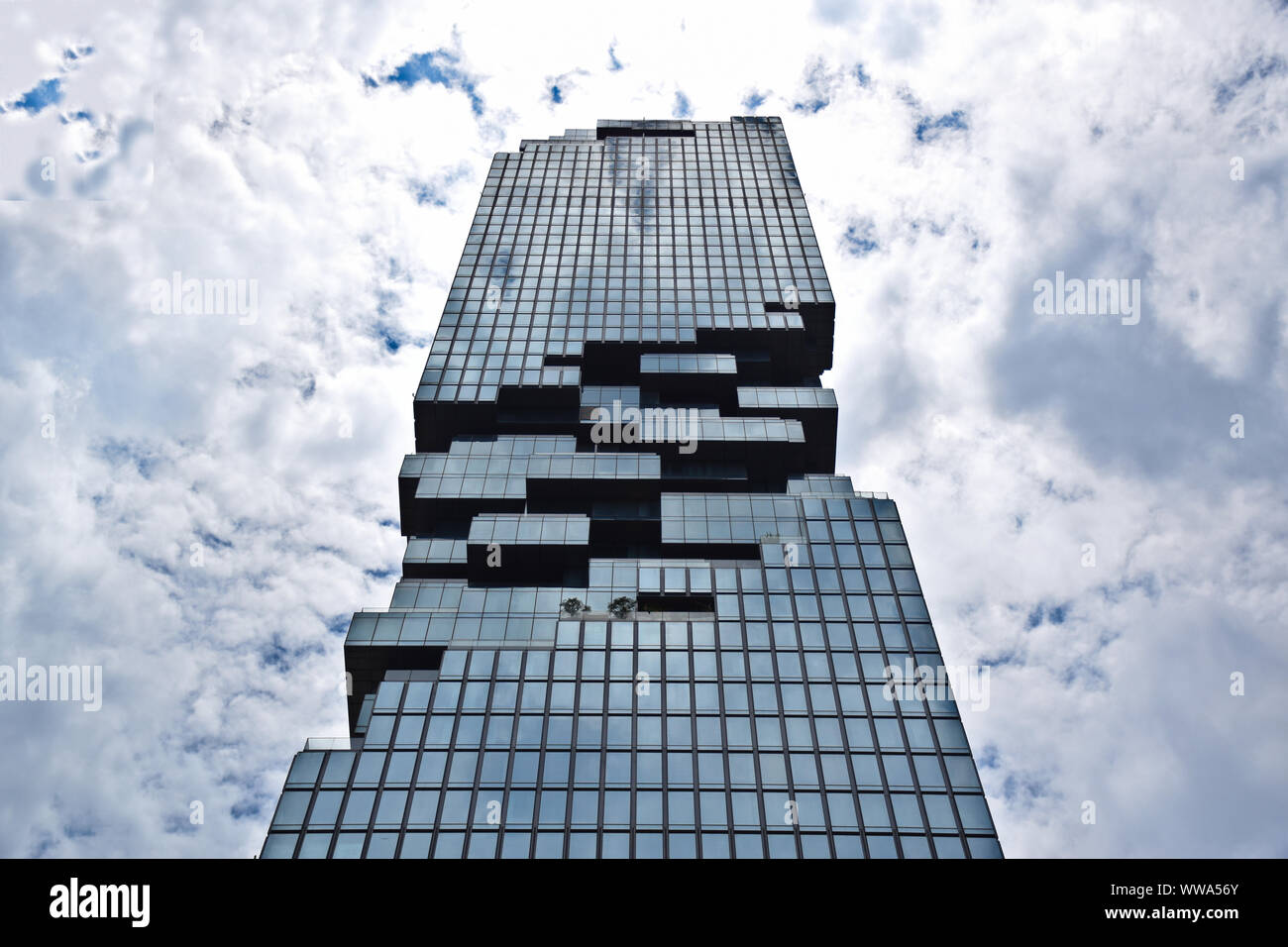 Bangkok, Thaïlande, 08.20.2019 : King Power MahaNakhon Skyscraper (314 m de haut) est un gratte-ciel mixte utilisé dans le Silom/Sathon Central Business District. Banque D'Images