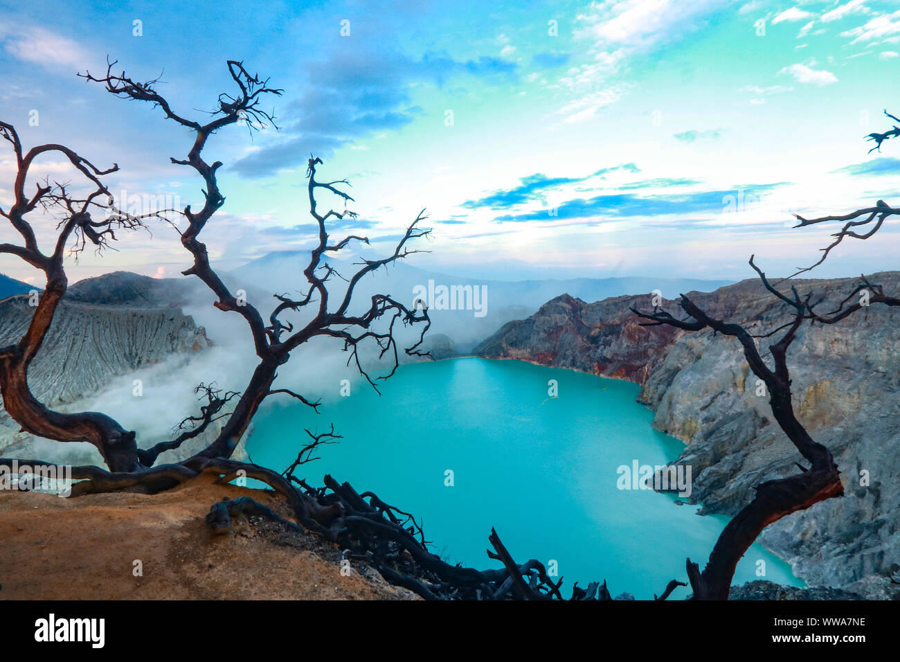 Cratère d'Ijen, Java oriental , Indonésie Banque D'Images