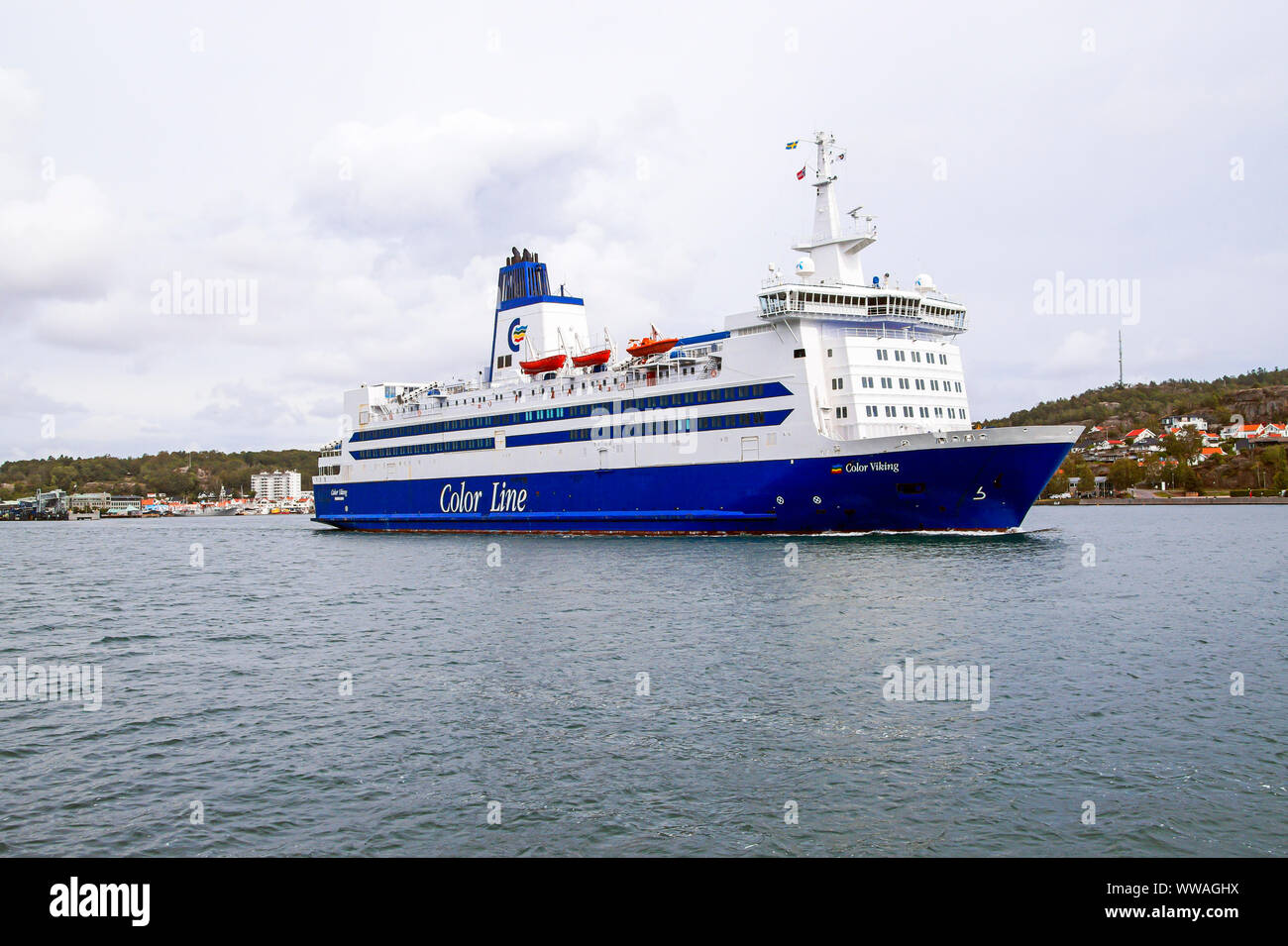 La ligne de couleur voiture et ferry Viking couleur à l'Harbour Sandefjord Norvège Europe Banque D'Images