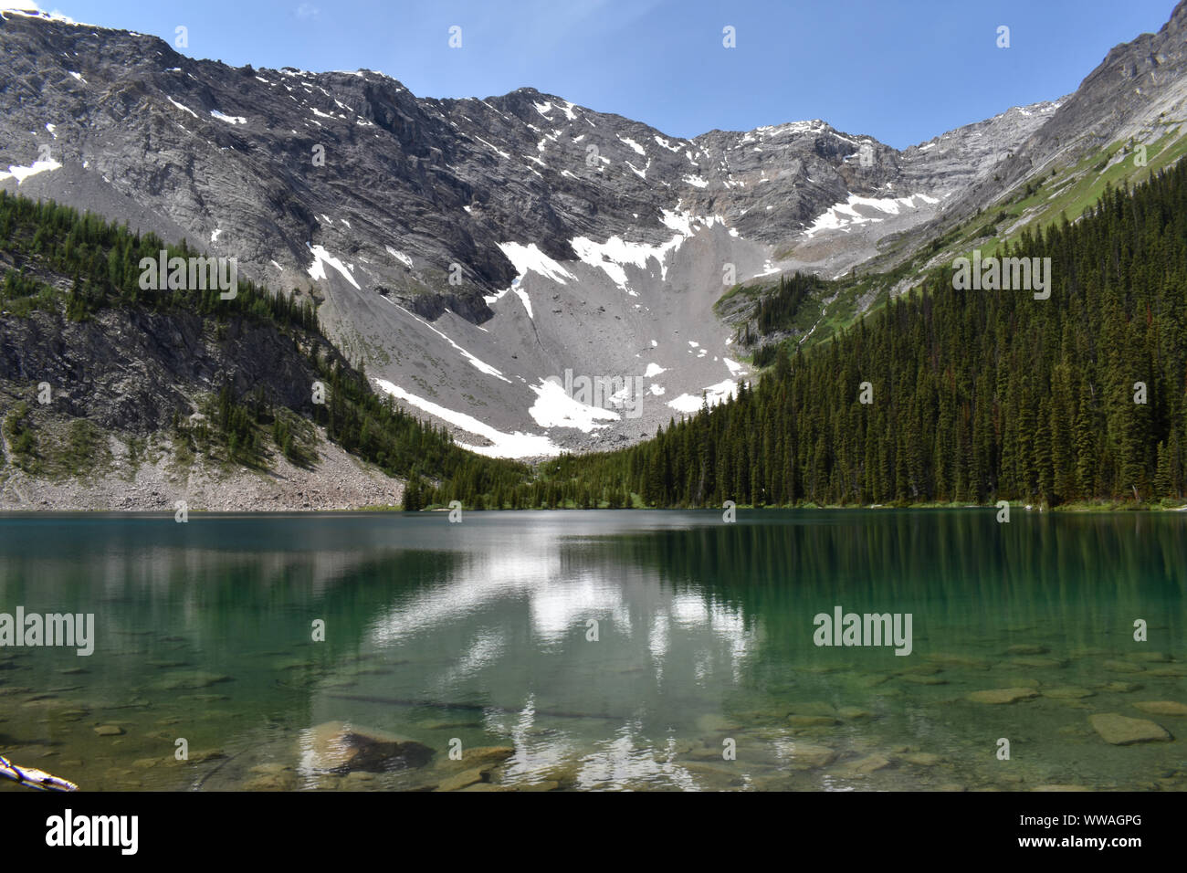 Mystic Lake dans le parc national de Banff, Alberta, Canada Banque D'Images