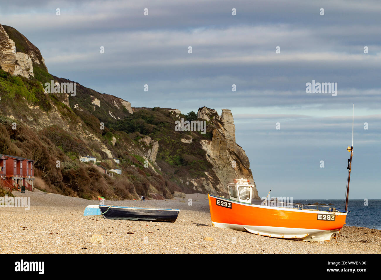 Voir l'est sur la plage de Branscombe, Devon, UK Banque D'Images