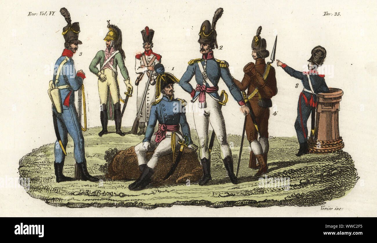 L'uniforme de l'armée portugaise, années 1800. 1 Agent, officier d'infanterie, 2 gardes de Lisbonne, 3 paysans armés et de l'Algarve 4. Soldats portugais en français Dragoon et protections de l'uniforme dans l'arrière. La gravure sur cuivre coloriée par Verico après Giulio Ferrario dans son ancienne et moderne des costumes des peuples du monde, il Costume Antico e o histoire moderne, Florence, 1829. Banque D'Images