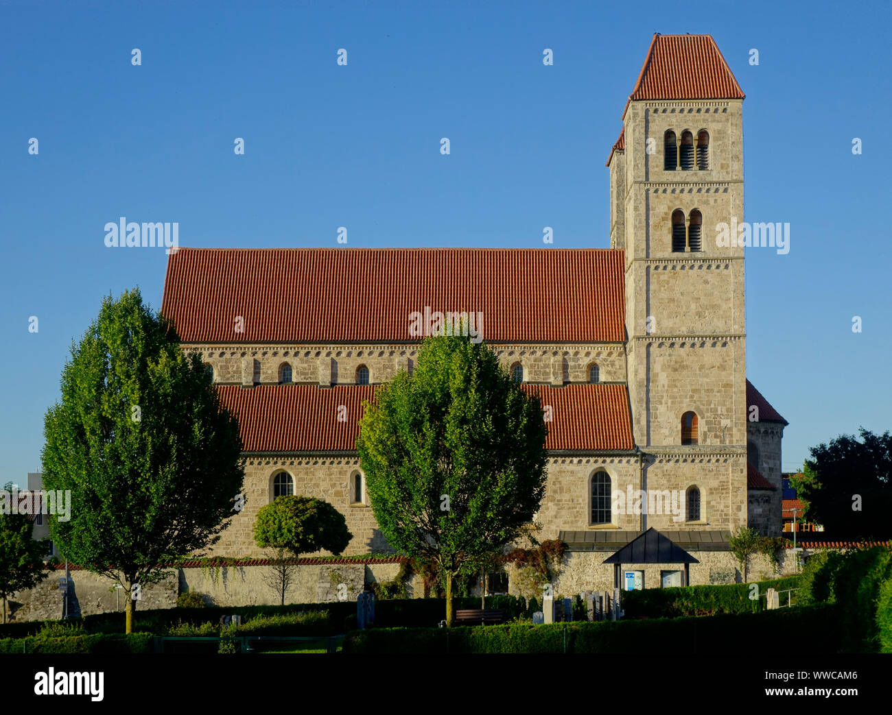 Romanische Architektur Banque d'image et photos - Alamy