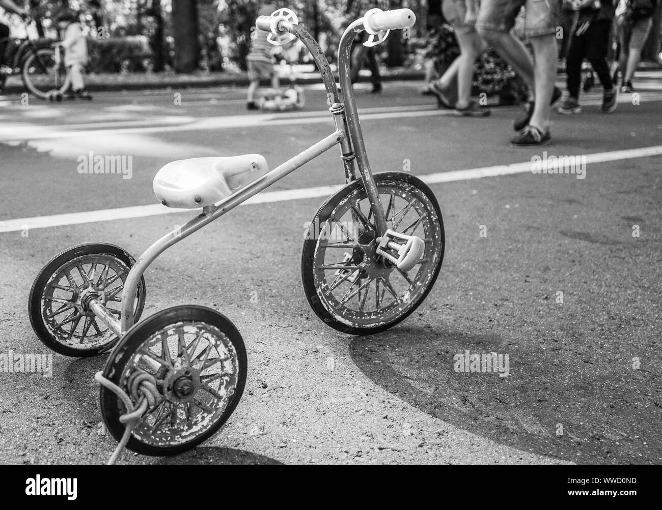 Vintage children's tricycle deuxième moitié du XX siècle. Banque D'Images