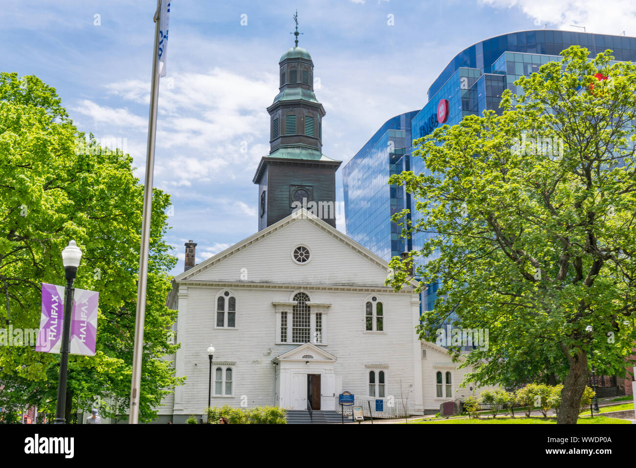 Halifax, Canada - le 19 juin 2019 : façade historique de l'église anglicane Saint Paul's sur la place Grand Parade Square à Halifax, Nouvelle-Écosse, Canada Banque D'Images