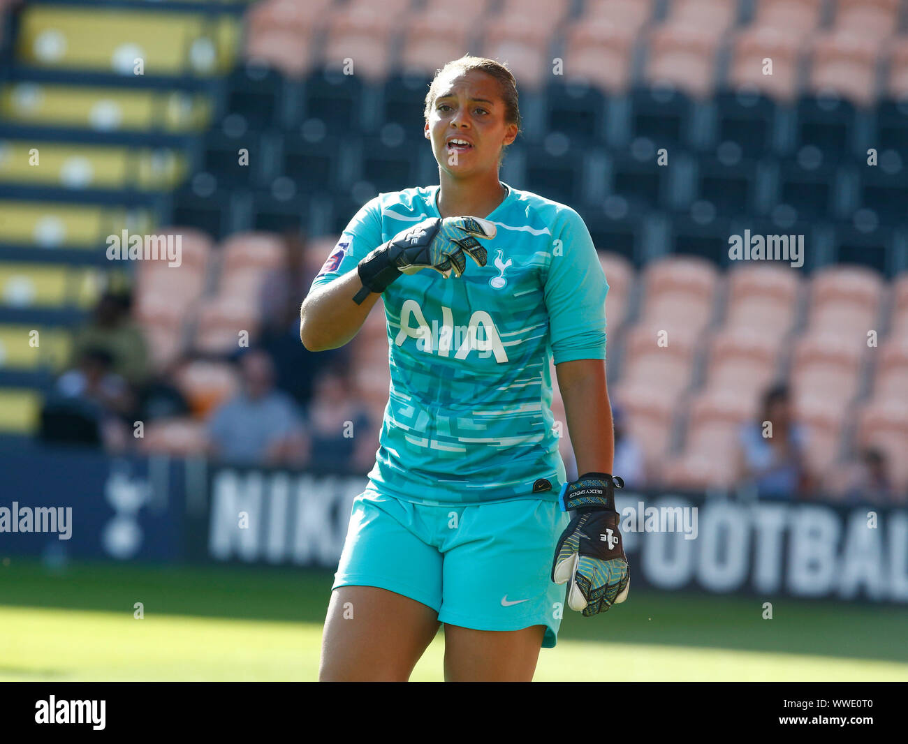 Londres, Royaume Uni Inited. 15 Sep, 2019. LONDON, Royaume-uni le 15 septembre. Becky Spencer de Tottenham Hotspur chers au cours de la Barclays FA Women's Spur League entre Tottenham Hotspur et Liverpool au stade de la Ruche, Londres, Royaume-Uni le 15 septembre 2019 : Crédit photo Action Sport/Alamy Live News Banque D'Images