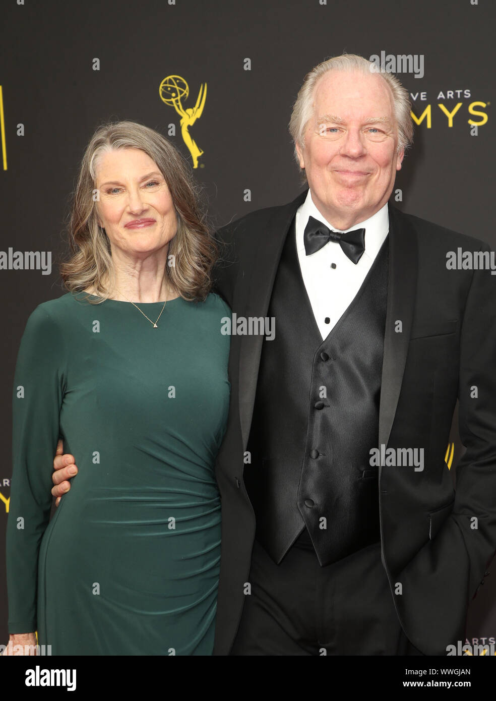 LOS ANGELES, CA - Septembre 514 : Annette O'Toole, Michael McKean, au 2019 Creative Arts Emmy Awards Jour 2 à la Microsoft Theatre de Los Angeles, Californie le 15 septembre 2019. Credit : Faye Sadou/MediaPunch Banque D'Images