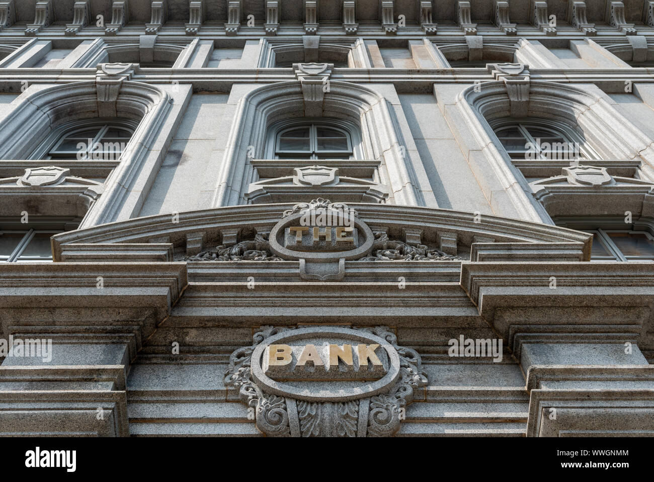 Le portique orné et sa façade est décorée de John M Gries 1859 Philadelphia Bank Building au 435 Chestnut St. La banque a omis en 1857 avant l'achèvement Banque D'Images