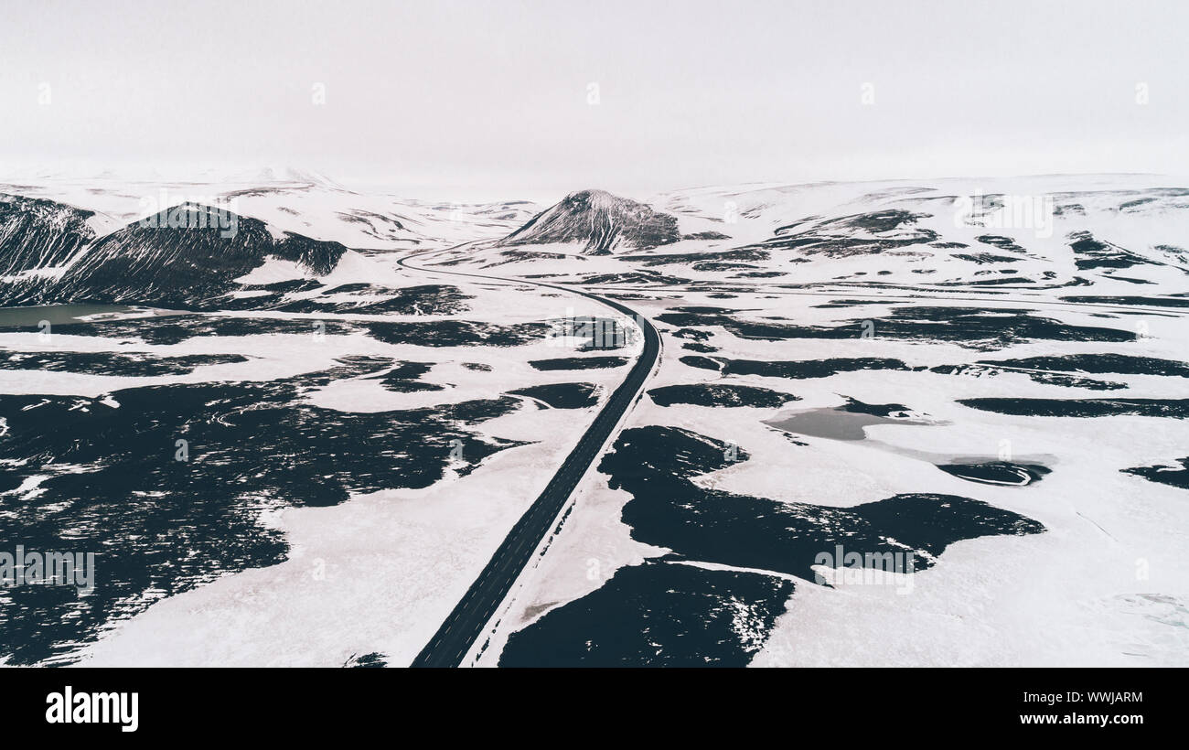 Panoramas islandais, vue aérienne sur les terres Banque D'Images