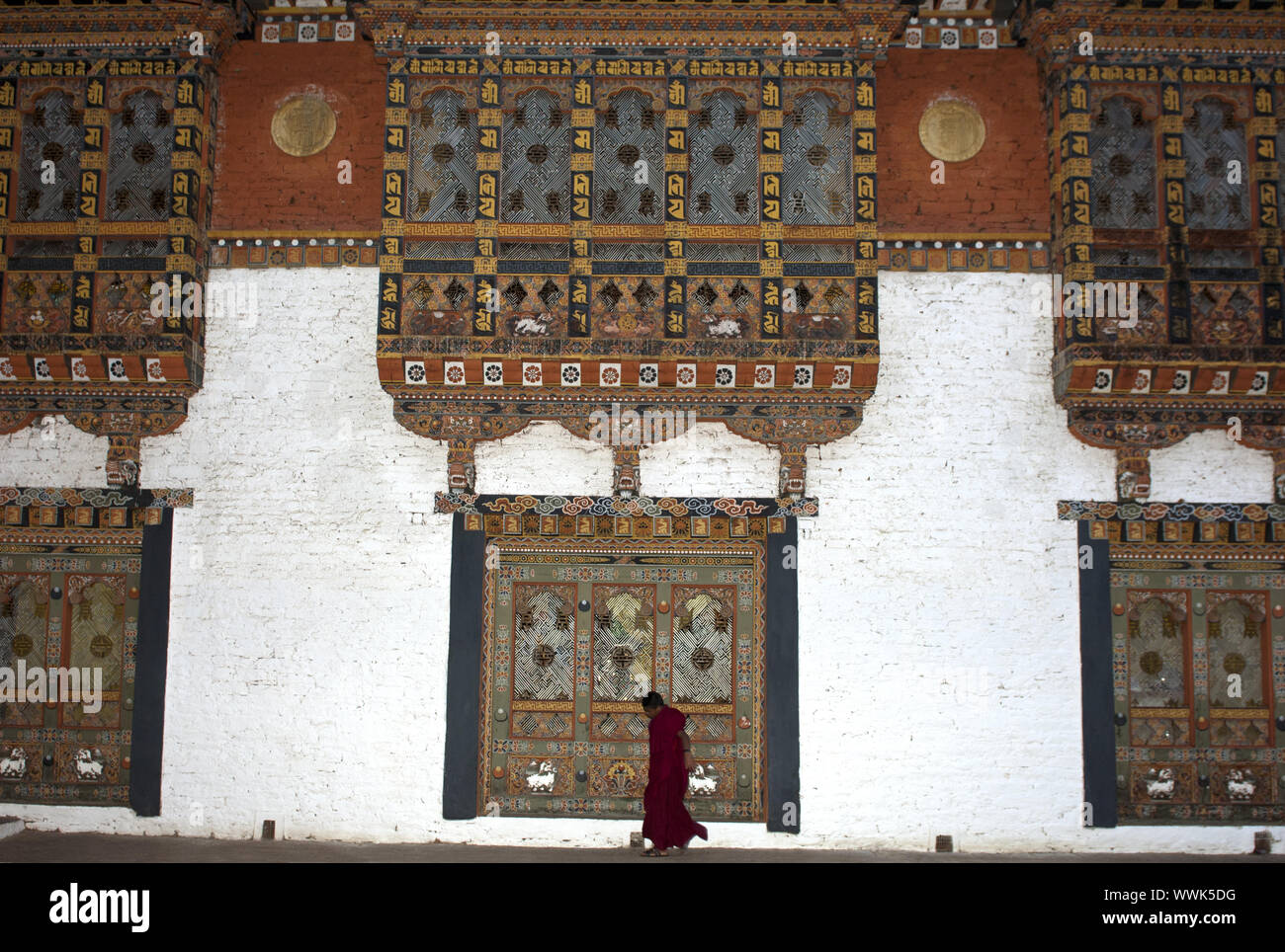 Des fenêtres ornées, forteresse Blue Sea Dzong, Bhoutan Banque D'Images