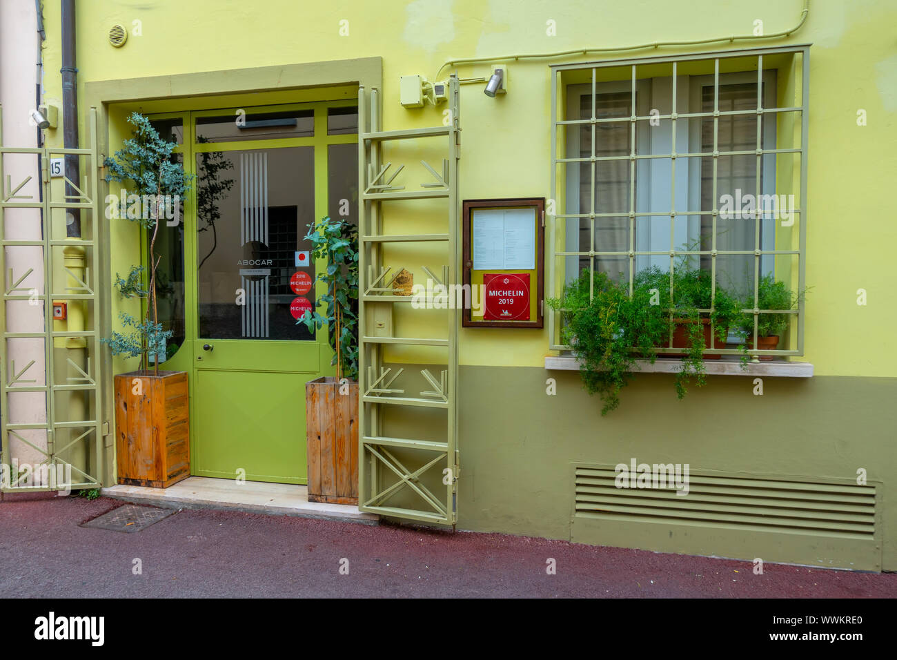 Rimini, Italie, le 8 août 2019 : Michelin Restaurant avec logo de Guides Michelin Banque D'Images