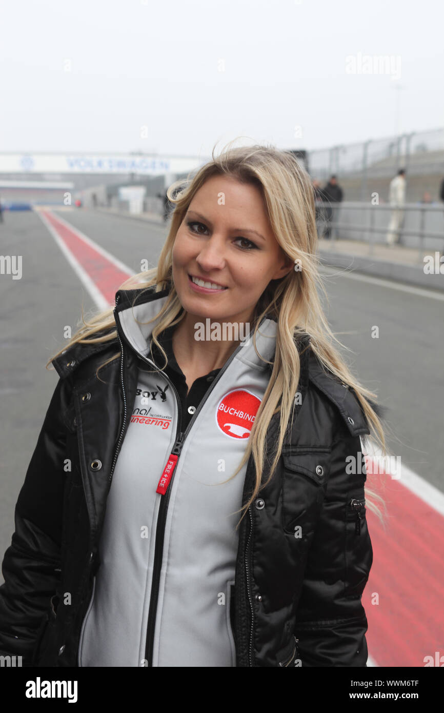 Model, Playmate Doreen Seidel racer à l'ADAC GT Masters 2013 Oschersleben / Bode Banque D'Images