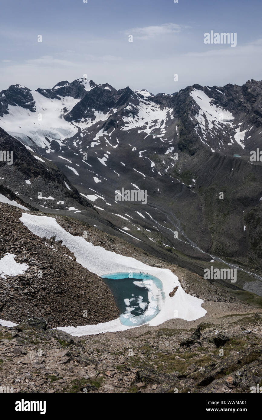 Le lac glaciaire dans les Alpes du Tyrol en Autriche Banque D'Images
