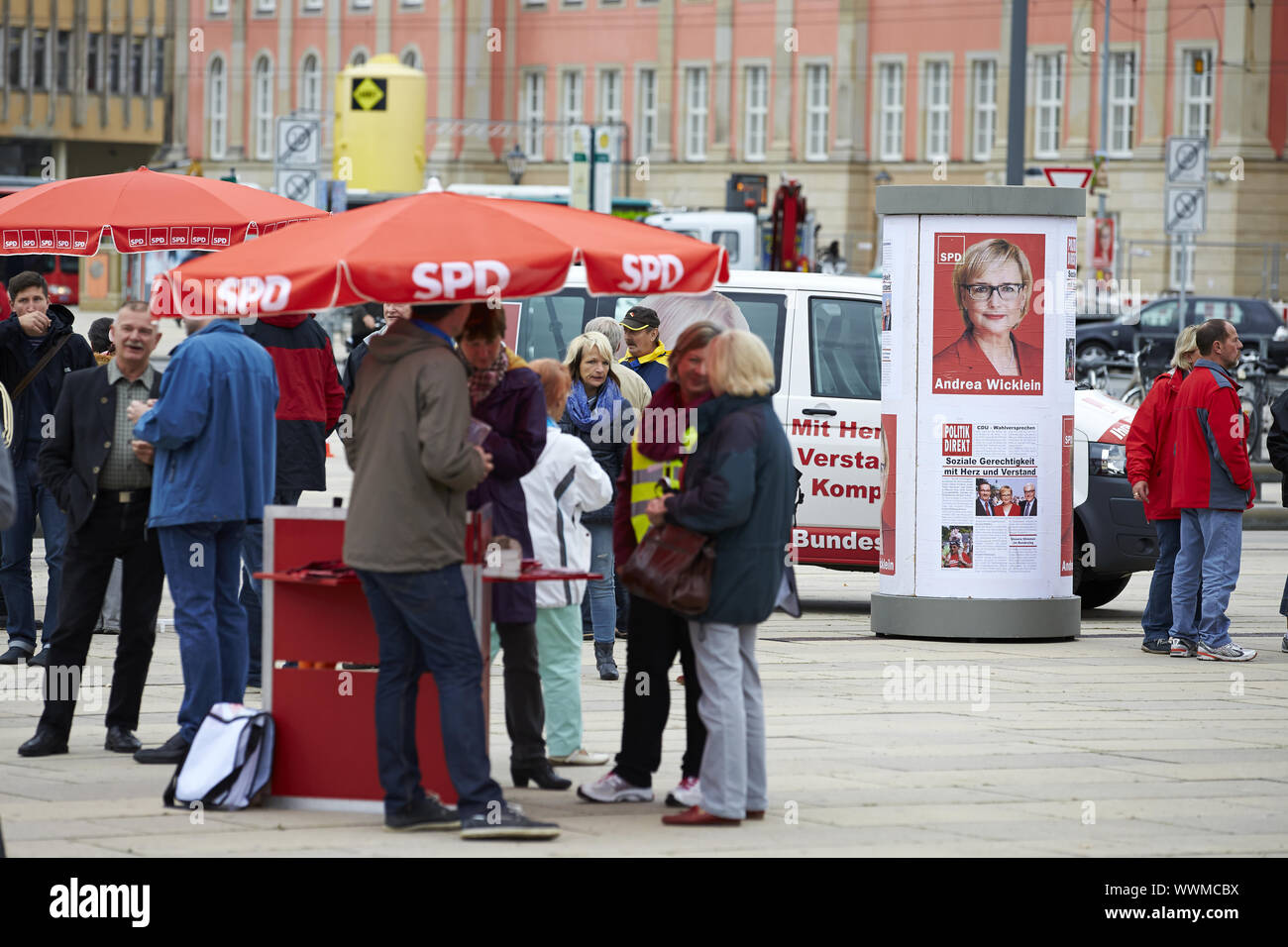Les dirigeants du SPD à la campagne électorale à Potsdam Banque D'Images