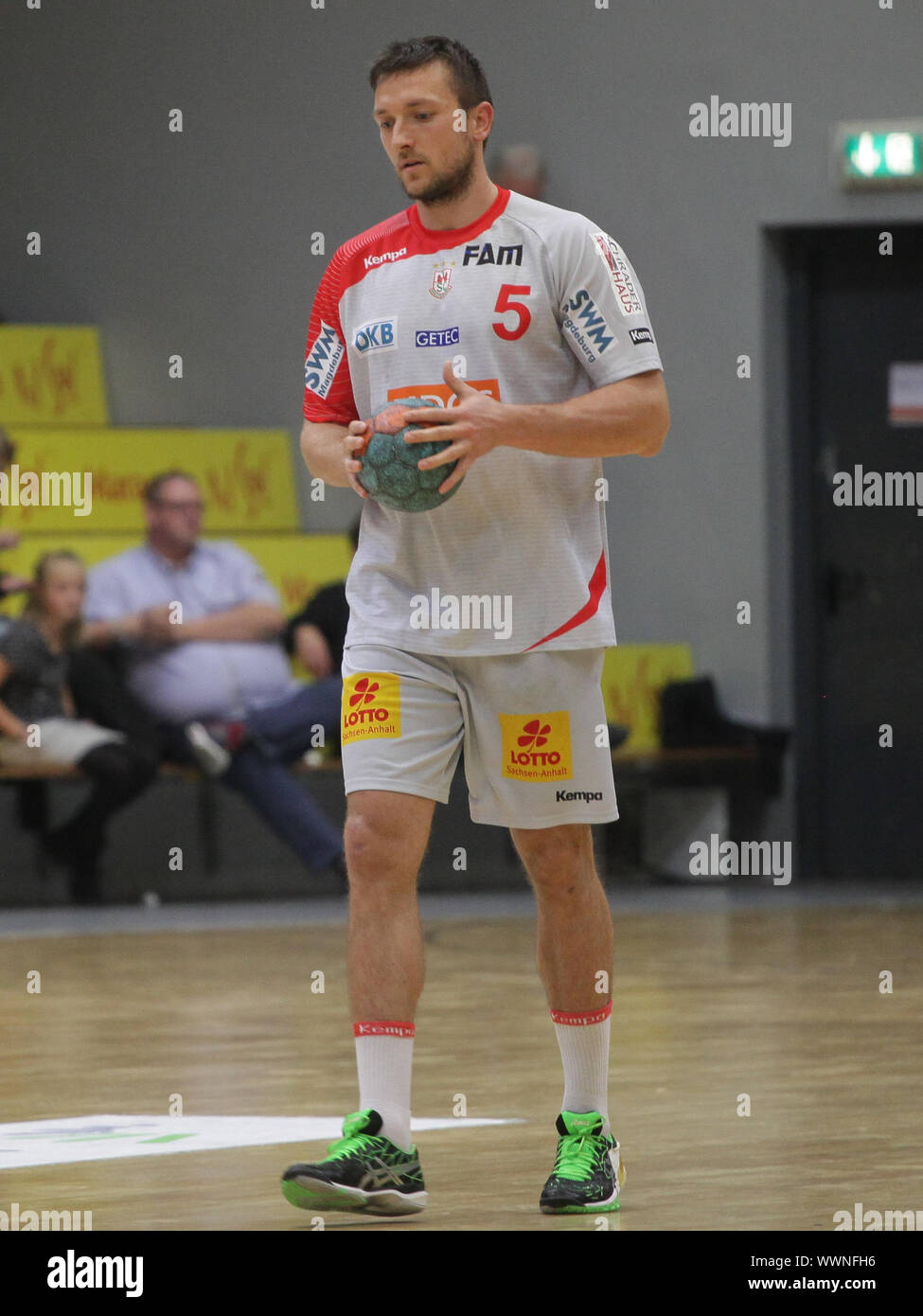 Andreas Rojewski (SC Magdeburg) DHB-Pokal 2014/15 2.Runde Eintracht Hildesheim-SC Magdeburg Banque D'Images