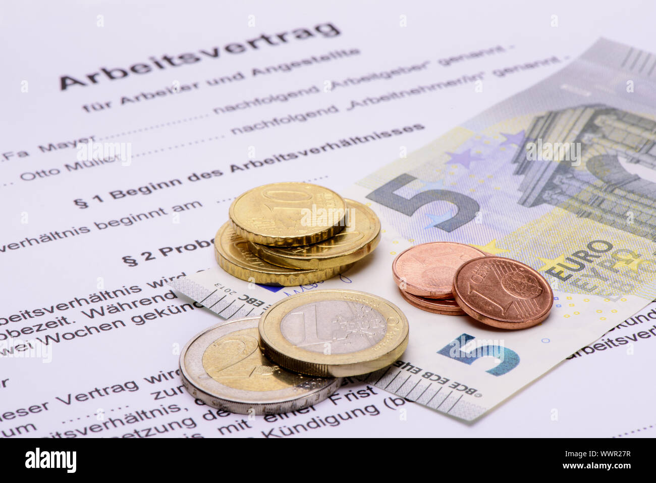 Salaire horaire Salaire Minimum 8,84 Euro Banque D'Images